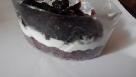 пирожное с черносливом эдем