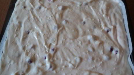 пирожное смородинка