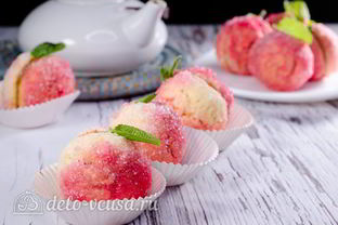 Пирожные Персики