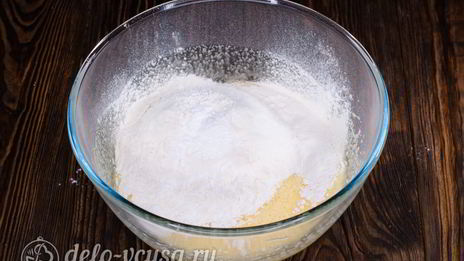 пирожные персики