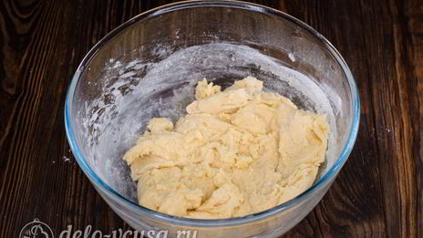 пирожные персики