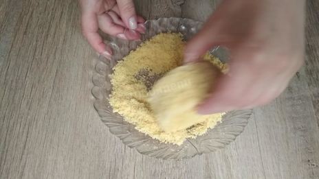 пирожные с клубникой и бананом