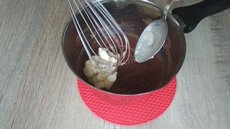 пирожные с клубникой и бананом