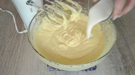 пирожные с клубникой и бананом