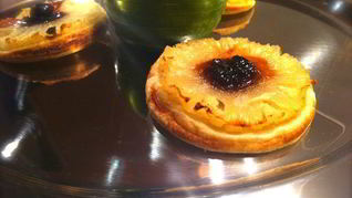 Постное пирожное с ананасом