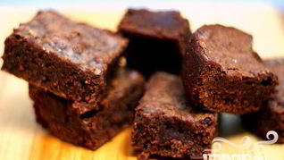 Шоколадные пирожные с корицей и кардамоном