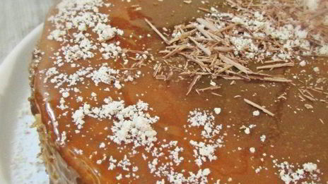 сникерс-чизкейк