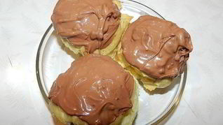 Заварное пирожное со сгущенкой