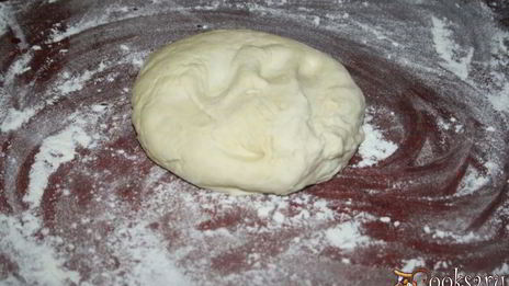 быстропицца с охотничьими колбасками и сулугуни