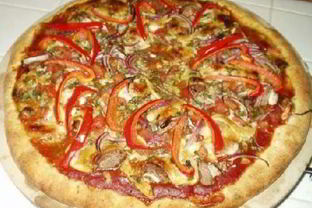 Овощная пицца с сыром Моцарелла