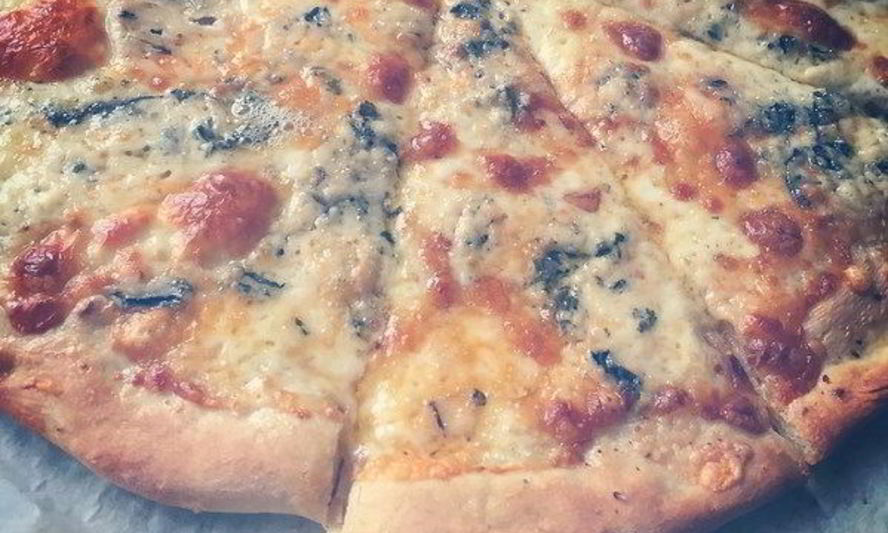 Рецепт пиццы четыре запрещенных сыра