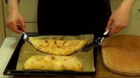 пицца кальцоне