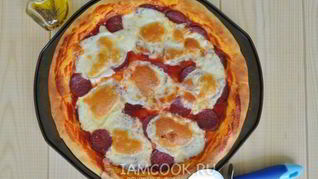 Пицца пепперони с жаренной моцареллой