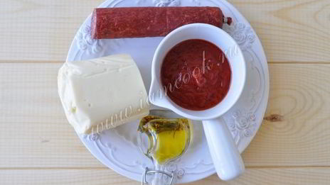 пицца пепперони с жаренной моцареллой