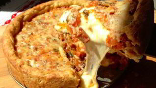 Пицца по-чикагски в глубокой форме