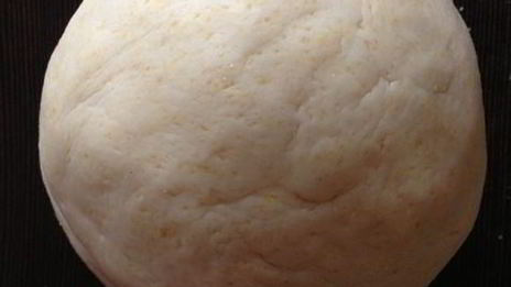 пицца по-чикагски в глубокой форме