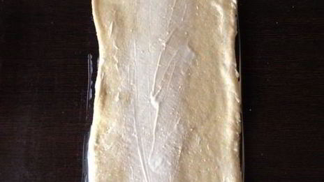 пицца по-чикагски в глубокой форме