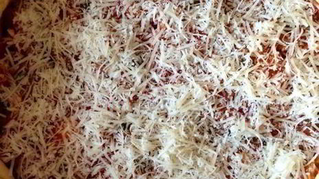 пицца по-чикагски в глубокой форме