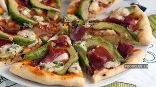 Пицца с авокадо