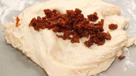 пицца с авокадо