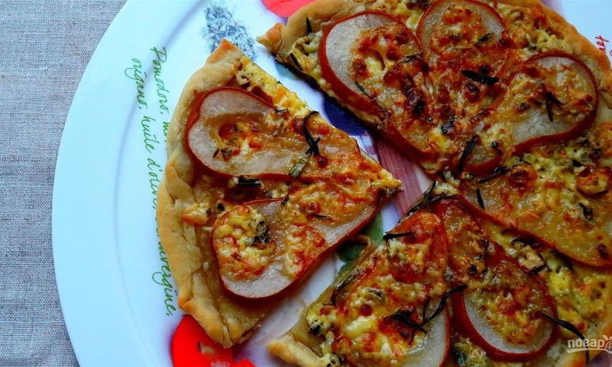 Рецепт пиццы с грушей и горгонзолой