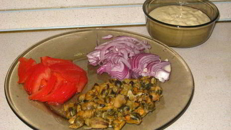 пицца с мидиями