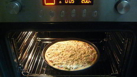 пицца с мидиями