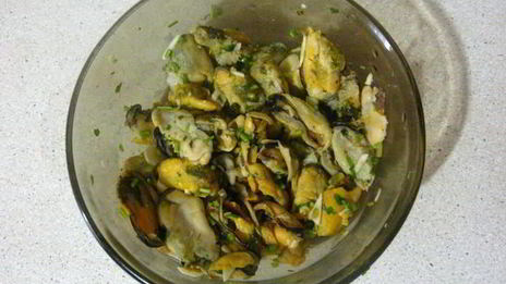 пицца с мидиями