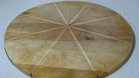 пицца с салями и болгарским перцем