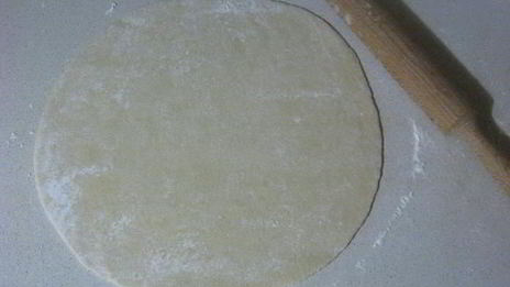 пицца с салями и болгарским перцем