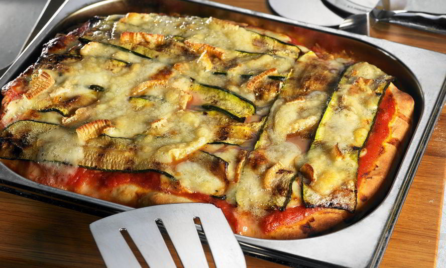 Рецепт пиццы с сыром таледжо и цукини