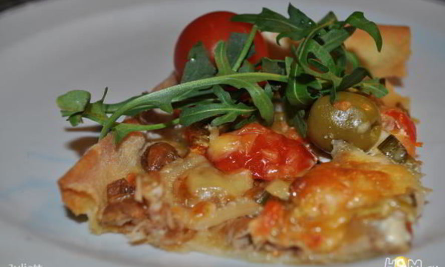 Рецепт пиццы с тунцом и кальмарами