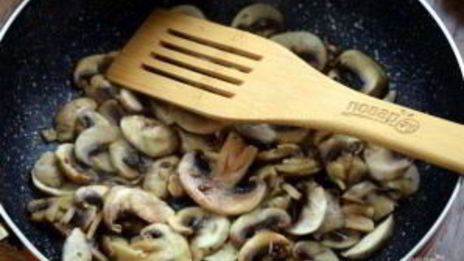 тонкая пицца на дрожжевом тесте