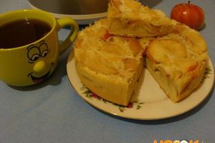 Шарлотка в мультиварке