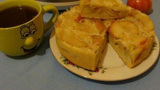 Шарлотка в мультиварке