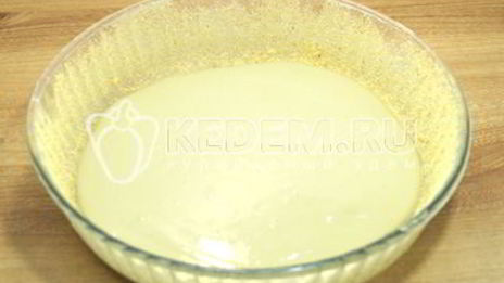 заливная шарлотка с яблоками