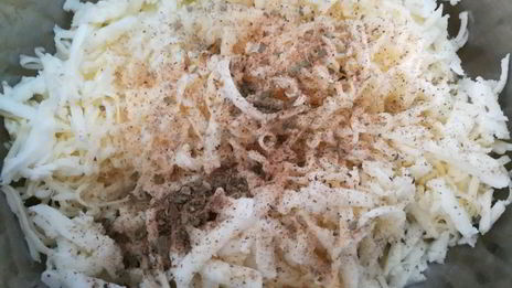 слоеные конвертики с сыром