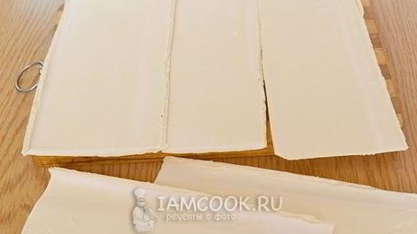 слойки с курицей