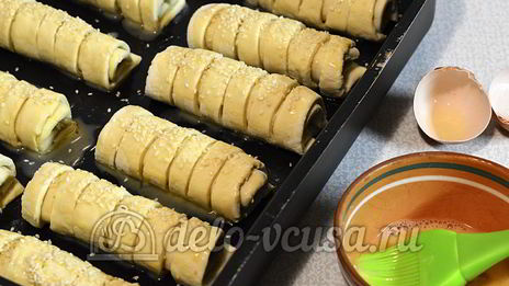 слойки с мясом