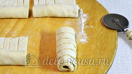 слойки с мясом