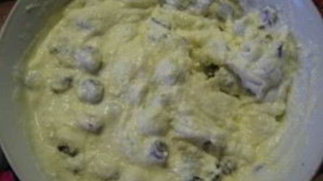 слойки с творогом и изюмом