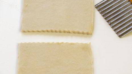 слойки с вишней