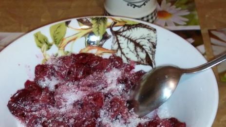 слойки вишенка из готового теста