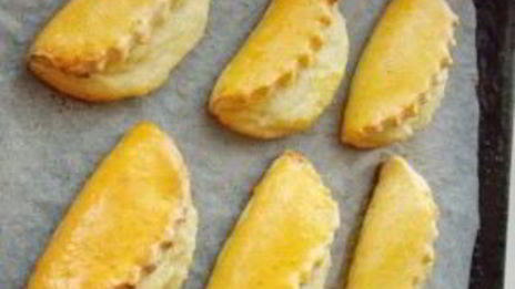 сочни с творогом из песочного теста