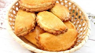 Сочники с творогом из песочного теста