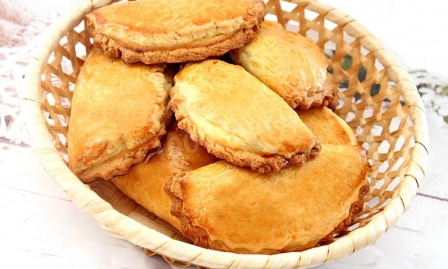 Рецепт сочников с творогом из песочного теста