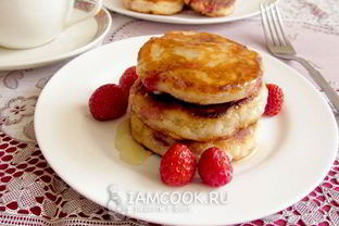 Сырники клубничные