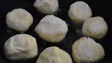 сырники с вишней