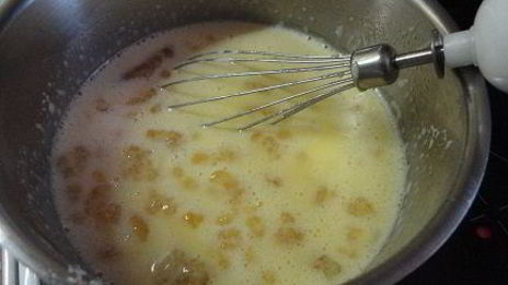 творожник с орехами и изюмом