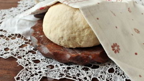 быстрое тесто для пирожков без дрожжей